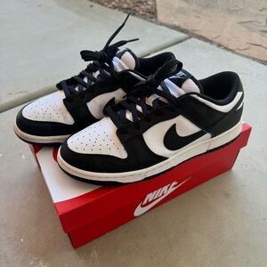 Nike Dunk Low Panda